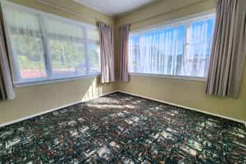 1385 State Highway 7, Stillwater