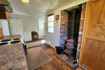 1385 State Highway 7, Stillwater