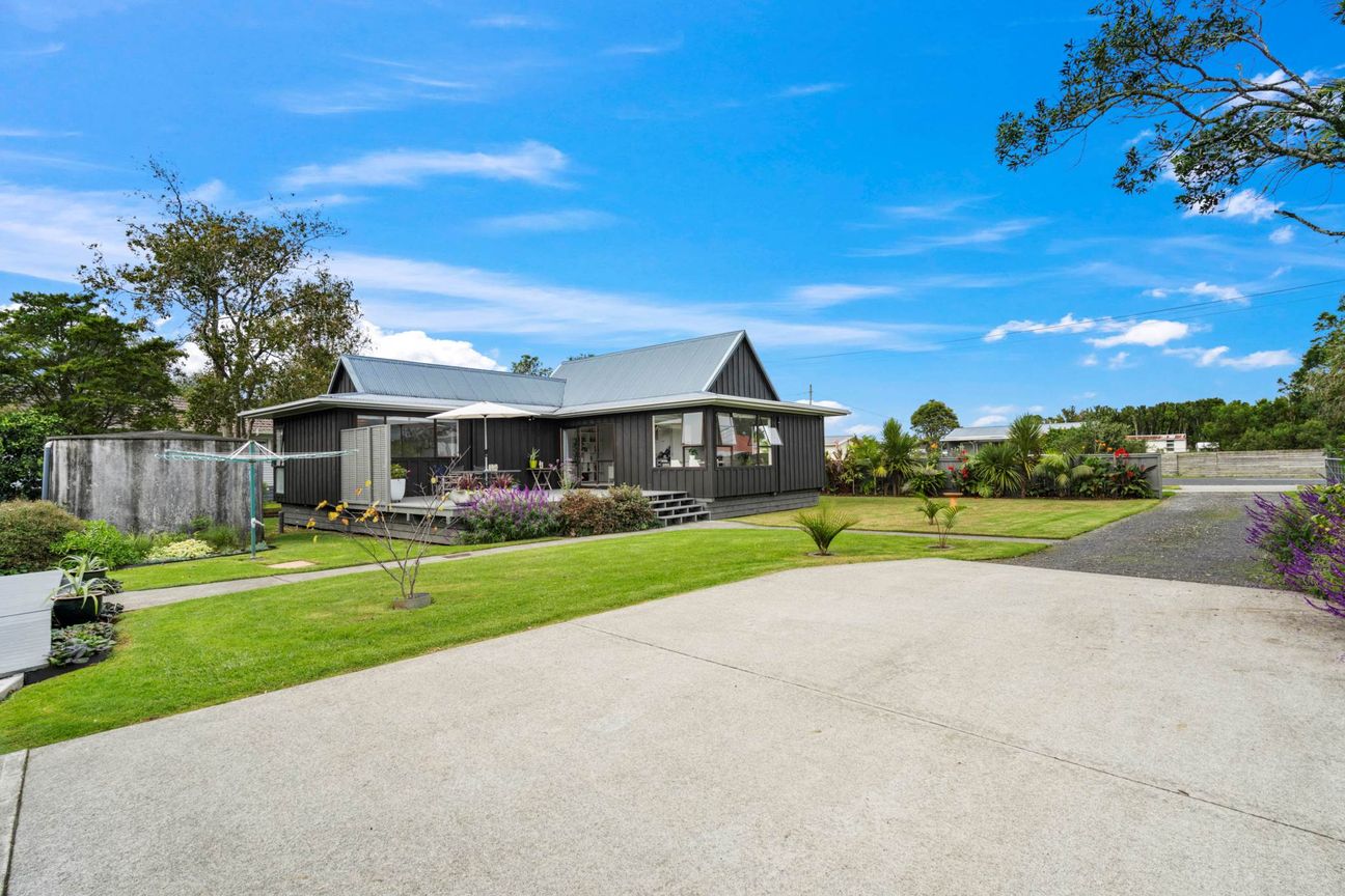 Prime Village Living Location- No Car Needed! - Vista 4