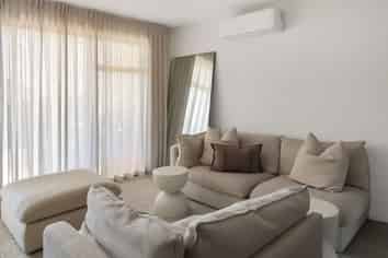 2/14 Eastwood Rise, Browns Bay