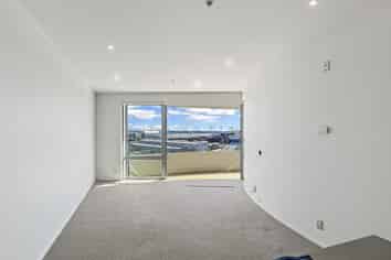 604/86 The Strand, Parnell