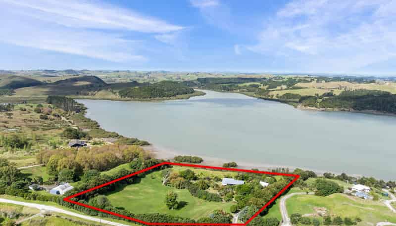417 Heatley Road, Whakapirau