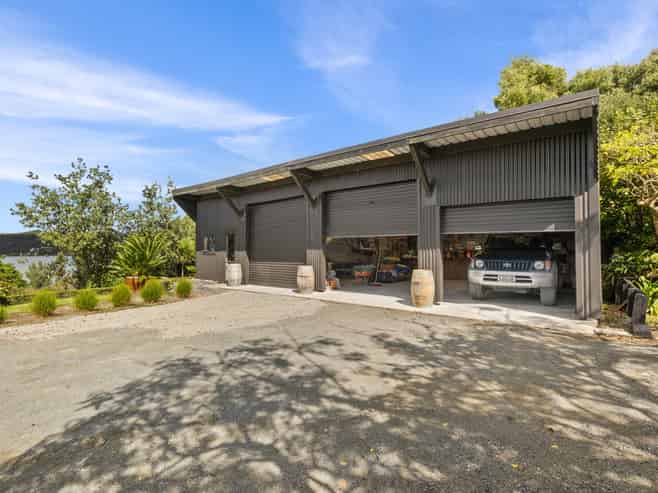 417 Heatley Road, Whakapirau