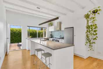 126E Napier Road, Havelock North