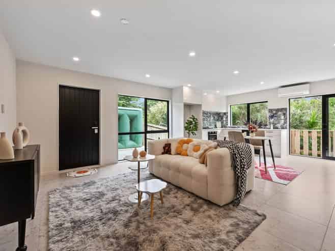 1/2 Church Street, Otahuhu