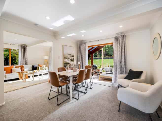 2/47 John Downs Drive, Browns Bay