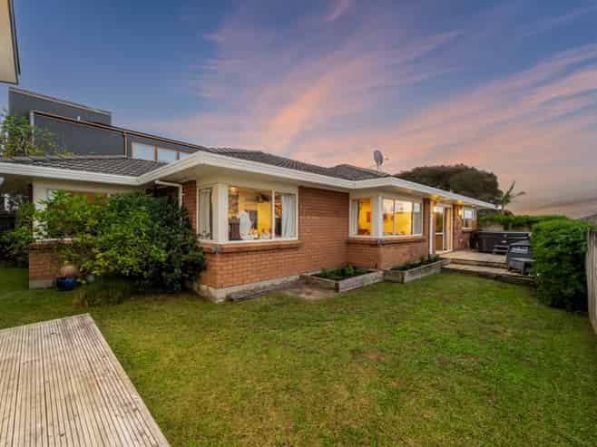 17 Matterhorn Crescent, Northpark