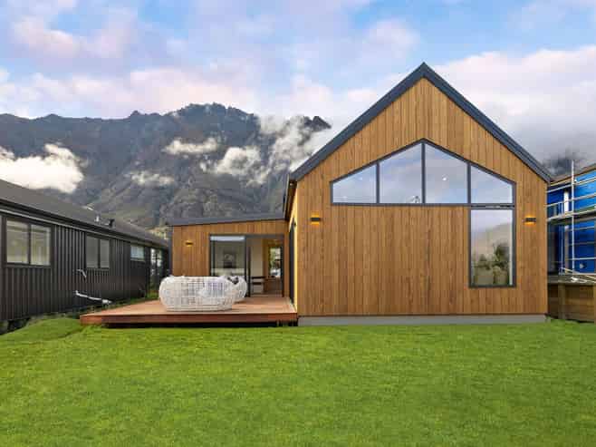 5 Rowe Drive, Hanley's Farm, Jacks Point