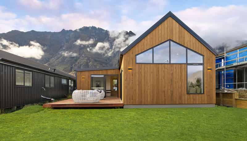 5 Rowe Drive, Hanley's Farm, Jacks Point