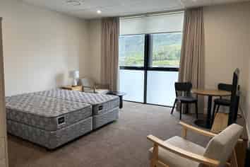 7/12 Twelfth Avenue, Lake Hayes Estate