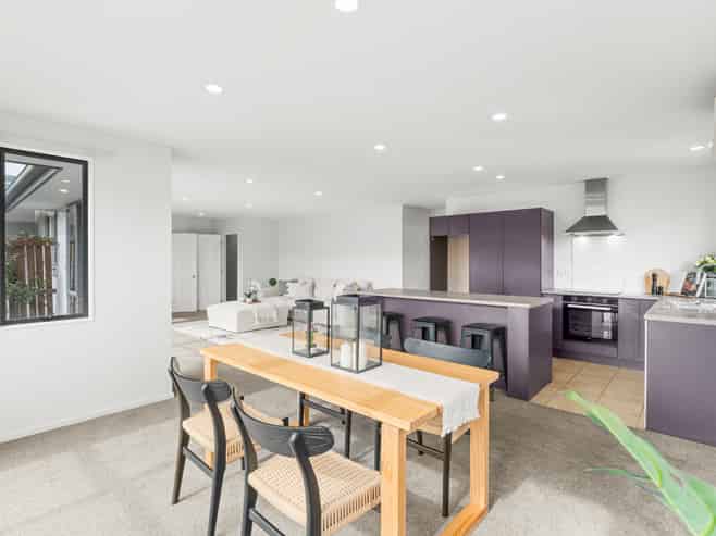 37 Brookfield Drive, Northwood