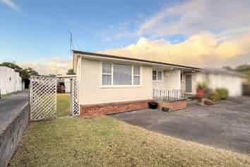 60C Mosston Road, Castlecliff