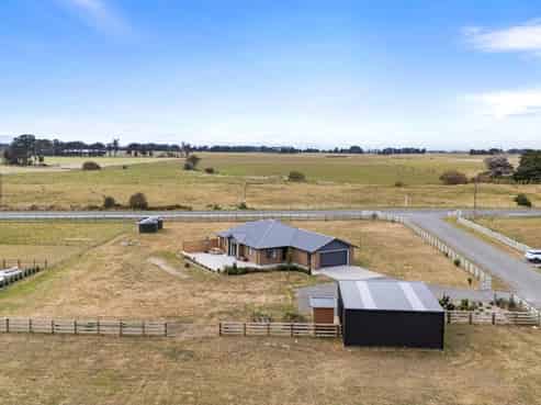 6 Sterling Lane, Rongotea