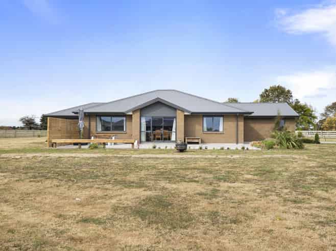 6 Sterling Lane, Rongotea