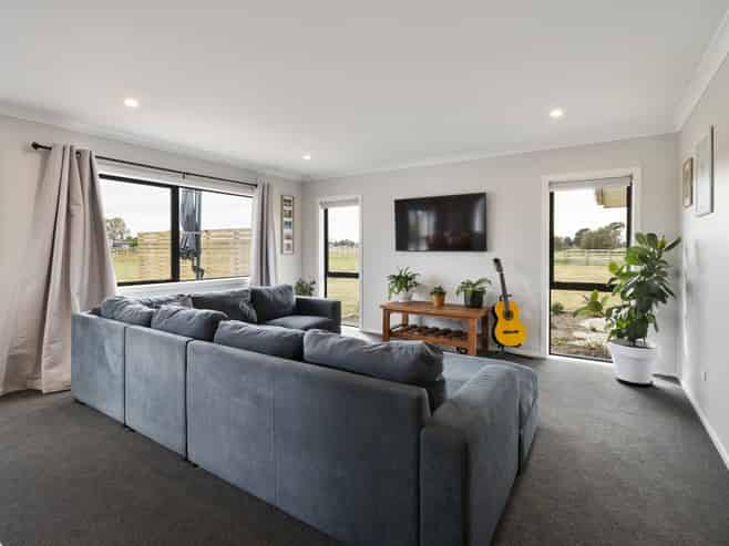 6 Sterling Lane, Rongotea