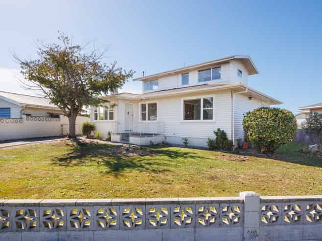 3 Ellesmere Crescent, Highbury