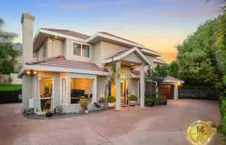 25 Bronte Place, Somerville