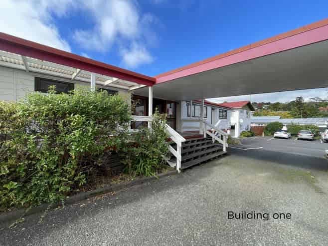 2 spacious premises in a central location