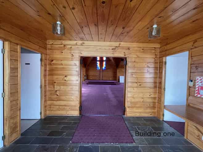 2 spacious premises in a central location