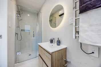 5D Beaufort Place, Papatoetoe