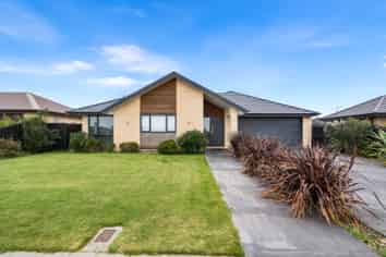 8 Inaka Street, Lincoln