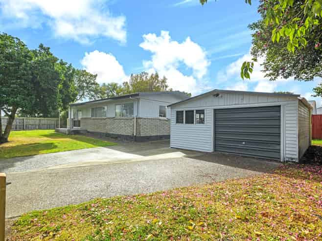 1 Cavendish Crescent, Awapuni