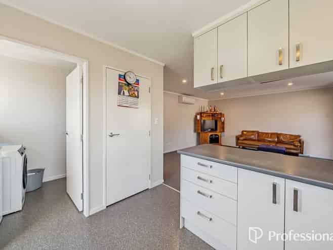 43b McParland Street, Ebdentown