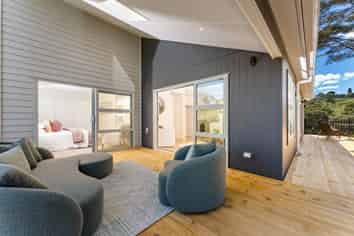 47 Chamberlain Road, Massey