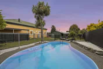 6 Cleghorn Street, Redwoodtown