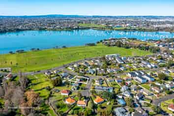 Motivated Vendor to meet the Market!