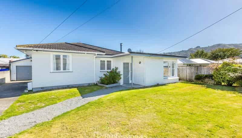 21 Totara Park Road, Clouston Park