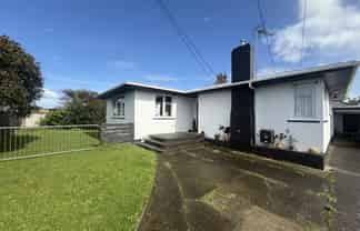 105 Wilson Street, Hawera