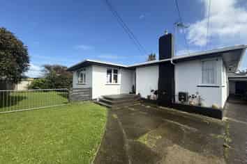 105 Wilson Street, Hawera