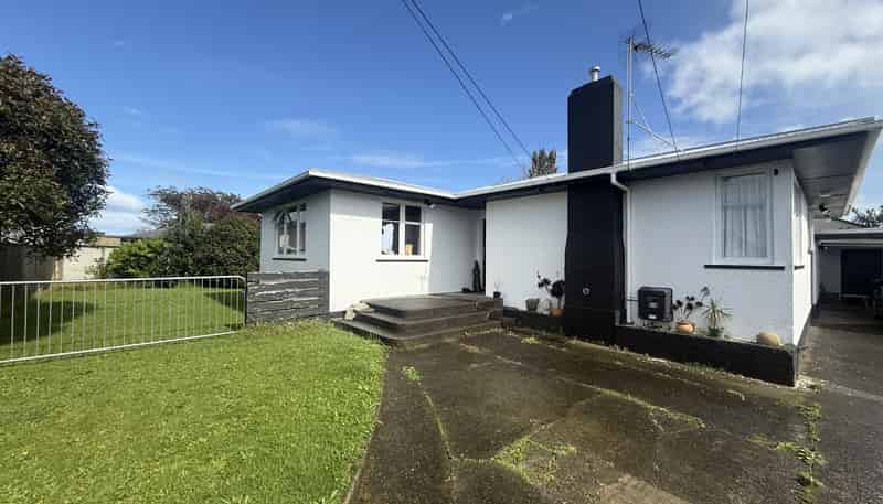 105 Wilson Street, Hawera