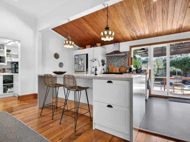 32 Murphys Line, Featherston