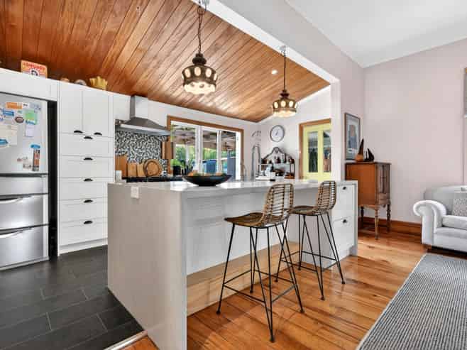 32 Murphys Line, Featherston