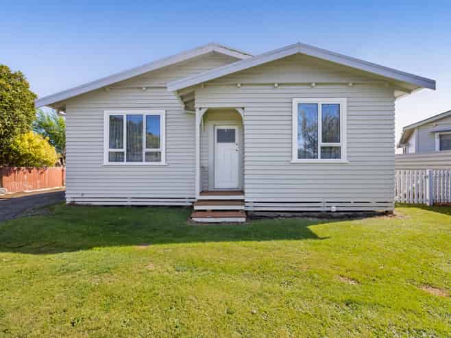 15 High Street, Eltham