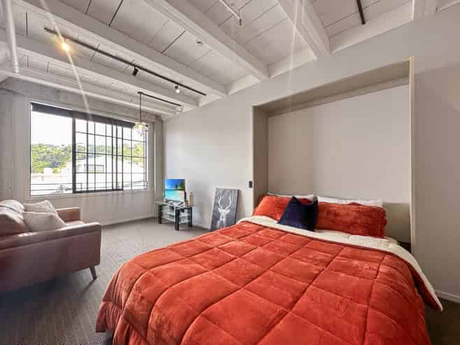 211A/73 Jackson Street, Petone