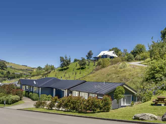 7 Ridgeway Terrace, Taradale