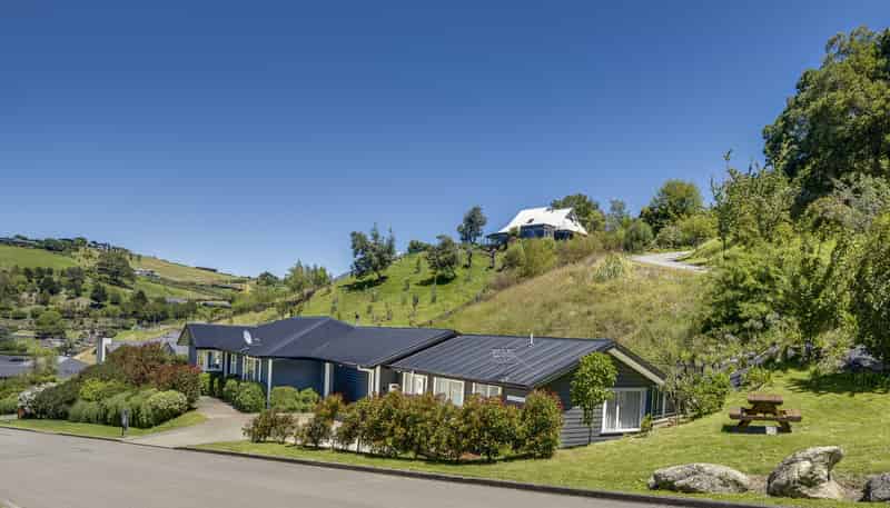 7 Ridgeway Terrace, Taradale