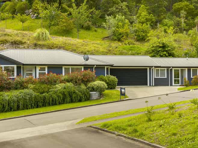 7 Ridgeway Terrace, Taradale