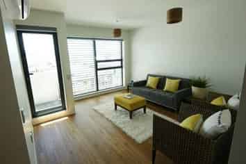 3/43 Tory Street, Petone