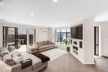 200 Harbourside Drive, Karaka