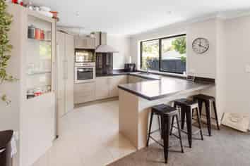 200 Harbourside Drive, Karaka