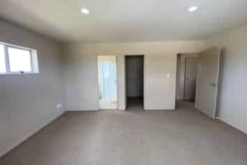 A/42 Blanes Road, Weymouth