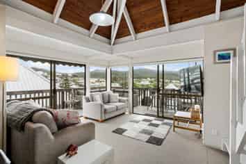 UNIT C/104 The Grove, Onemana