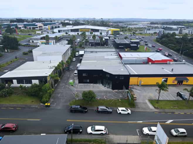 High-profile trade retail – Westgate’s best positi