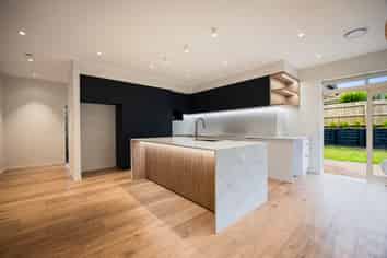 10 Braestar Court, Henderson