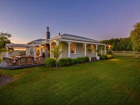 1807 Kimbolton Road, Kiwitea