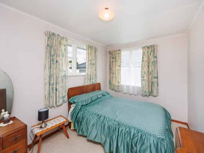 2 Paisley Street, Awapuni